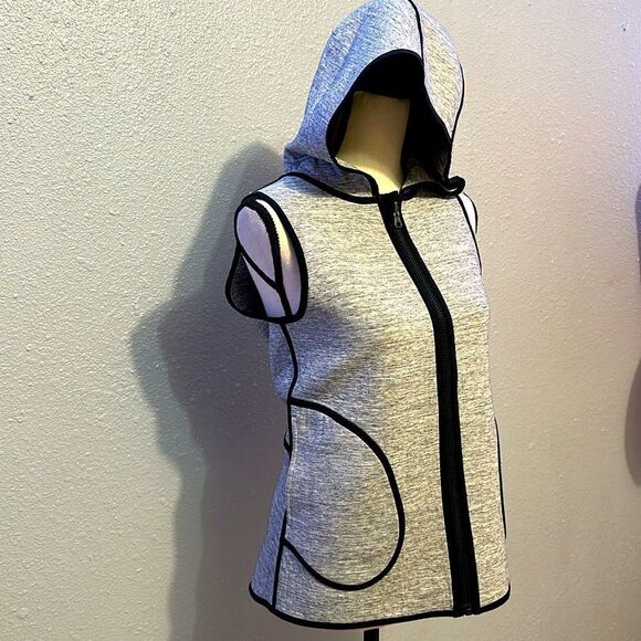 Lululemon athletica insculpt reversible women’s vest size 6 - Picture 2 of 11